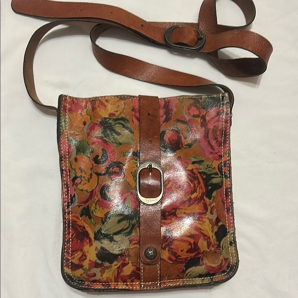 Patricia Nash Floral Leather Crossbody Bag 9.5”x8.5”x1”
